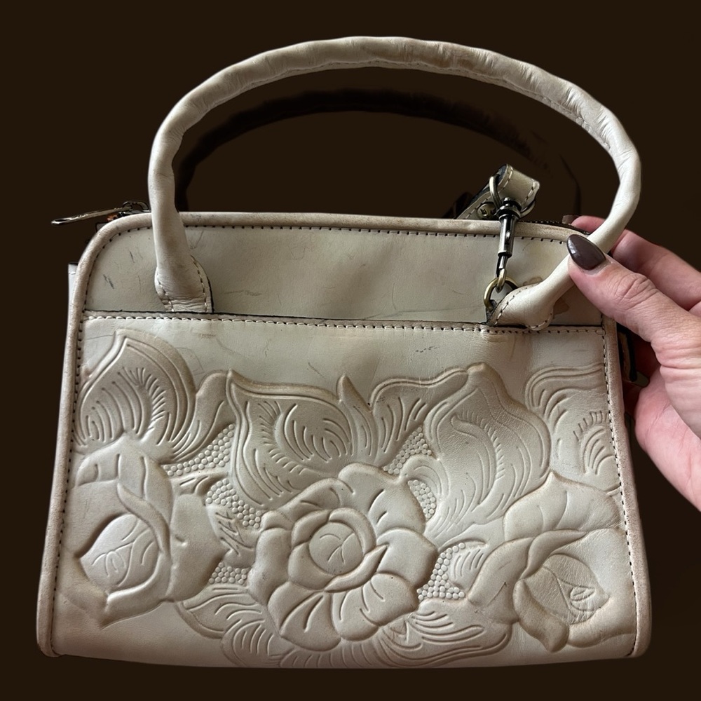 *NWT* Patricia Nash Paris Satchel - White Waxed Tooled Leather Handbag Purse